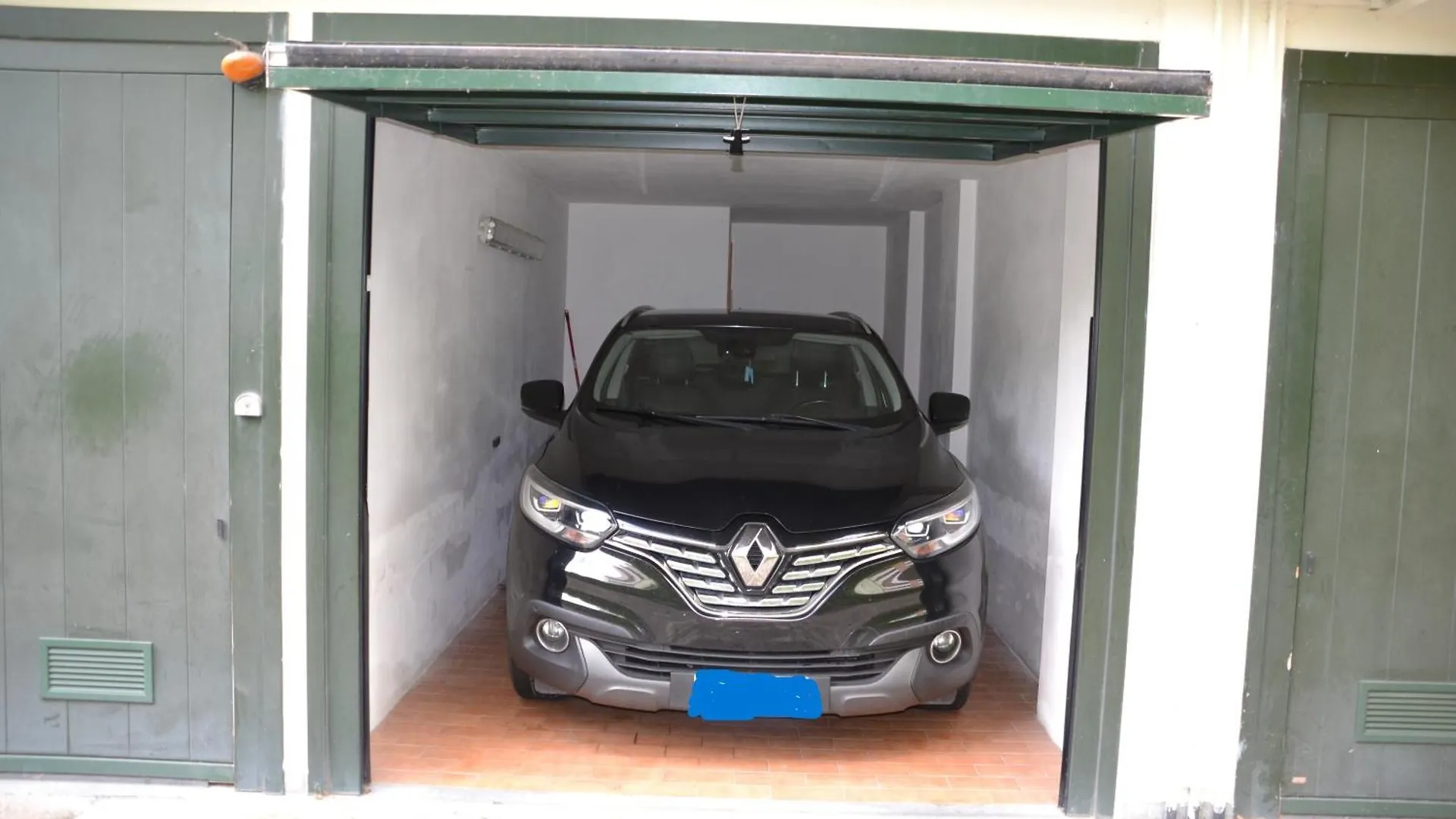 Apartment Casa Rosina + Box Per Auto 2 Bici 1,5Km Dalle Mura Lucca Italy