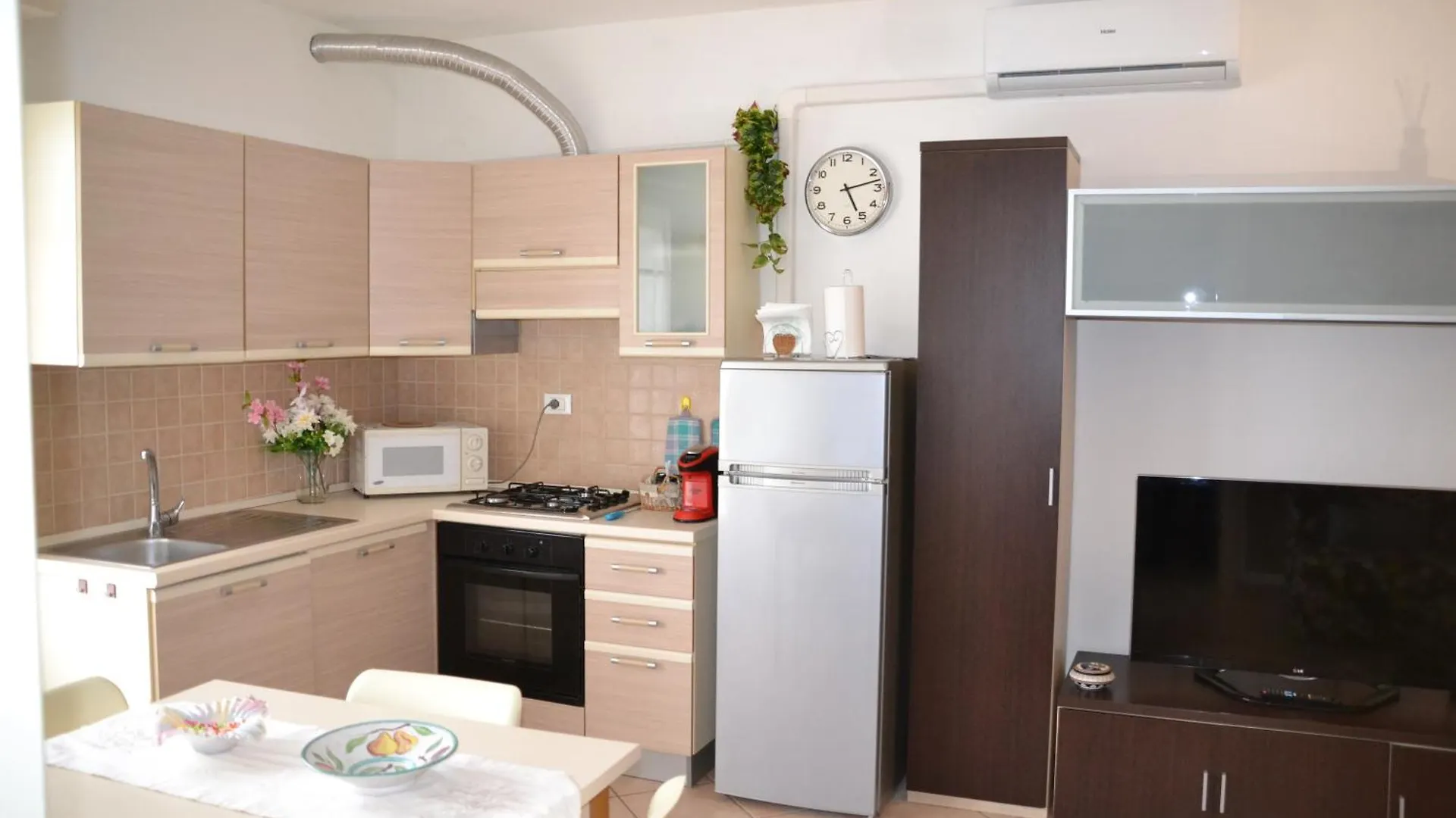 Apartment Casa Rosina + Box Per Auto 2 Bici 1,5Km Dalle Mura Lucca